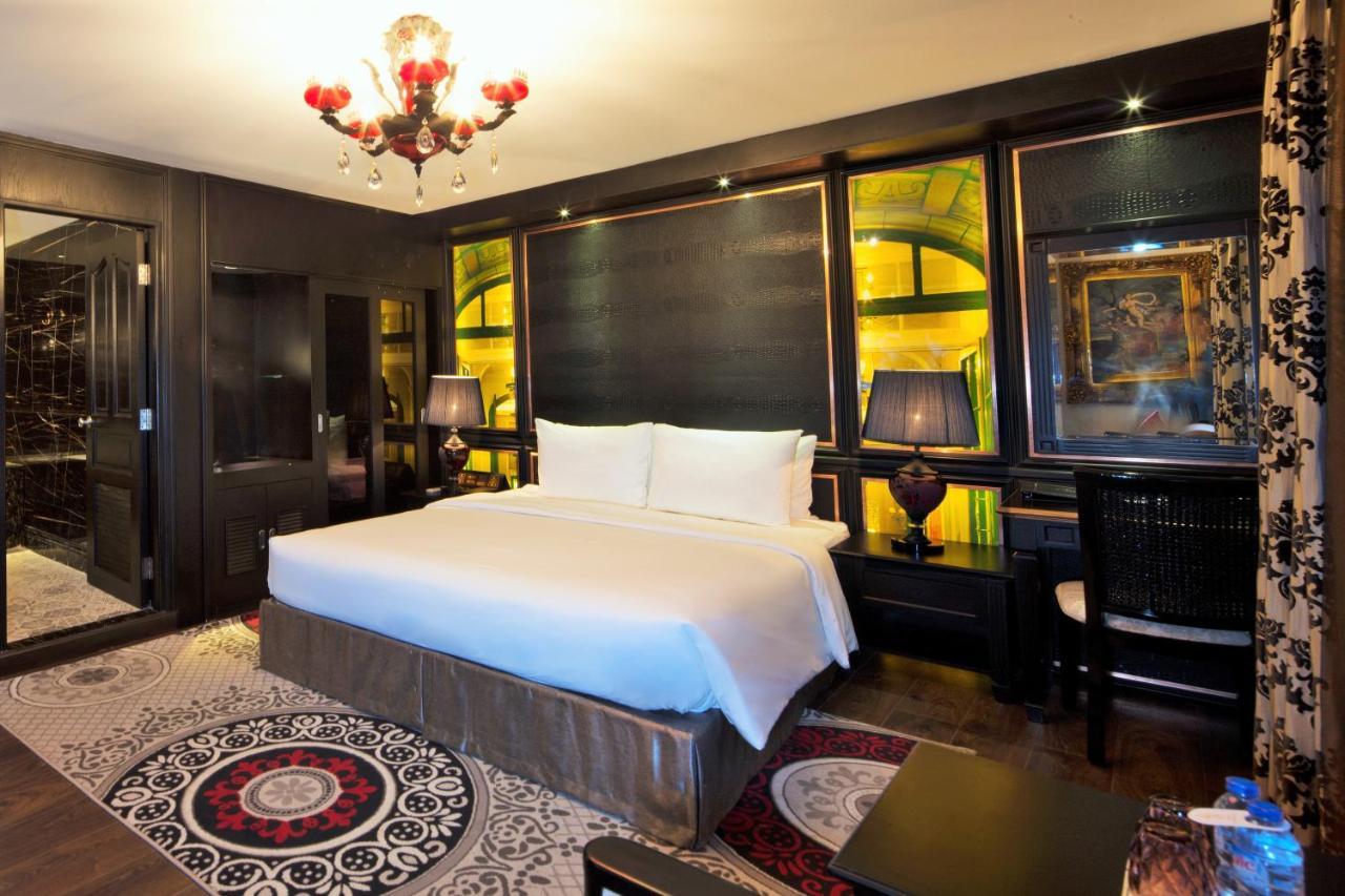 A&Em Signature Hotel Ho Chi Minh City Exterior photo