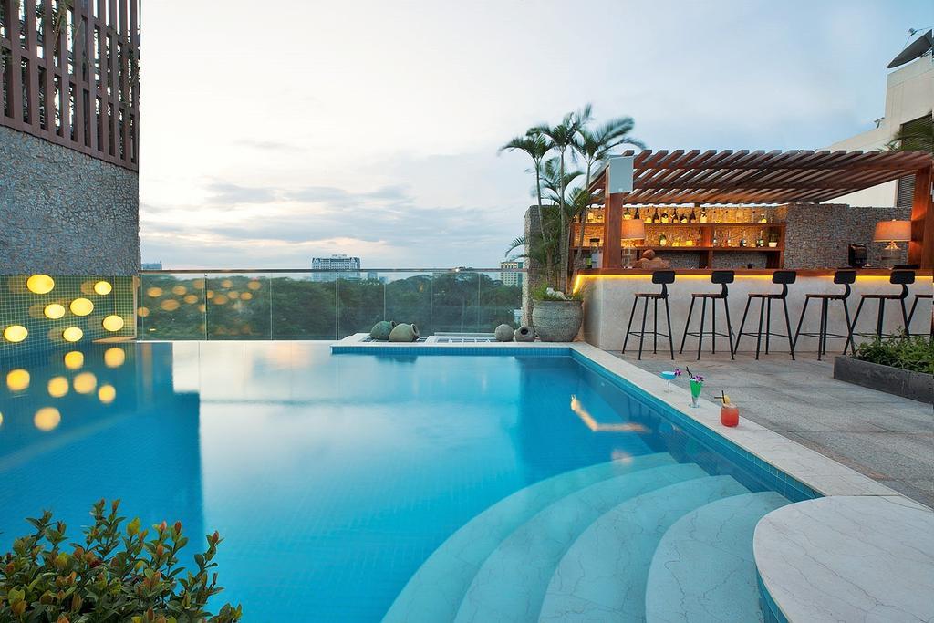 A&Em Signature Hotel Ho Chi Minh City Exterior photo