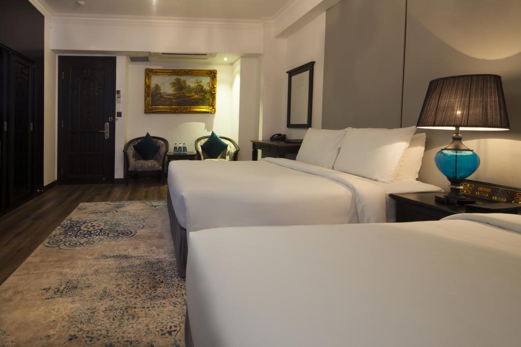 A&Em Signature Hotel Ho Chi Minh City Exterior photo